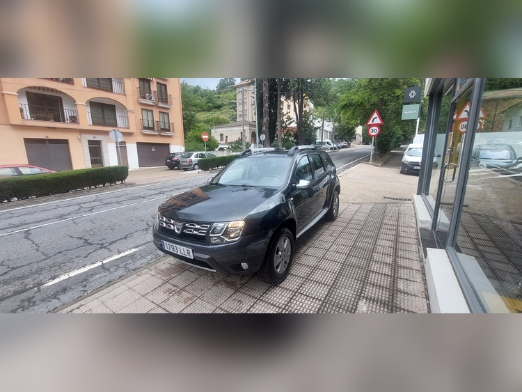 Dacia Duster 4x4 diesel 110cv foto 12